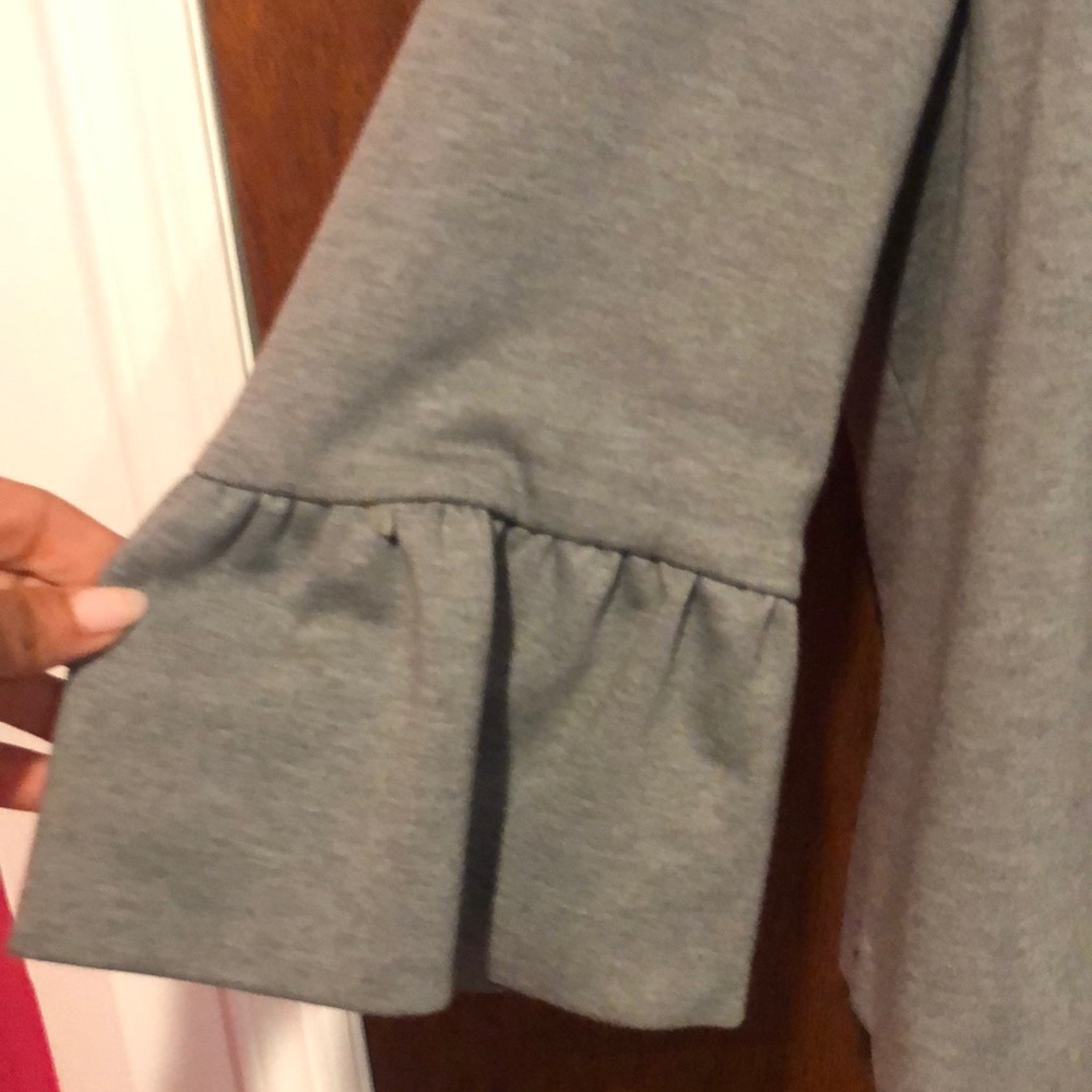 Gray jacket - Picture 3 of 3